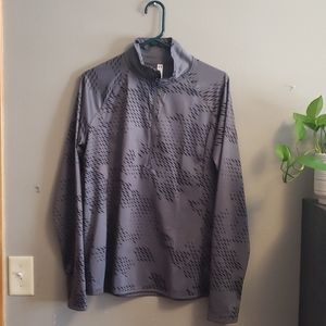 Long sleeve quarter zip